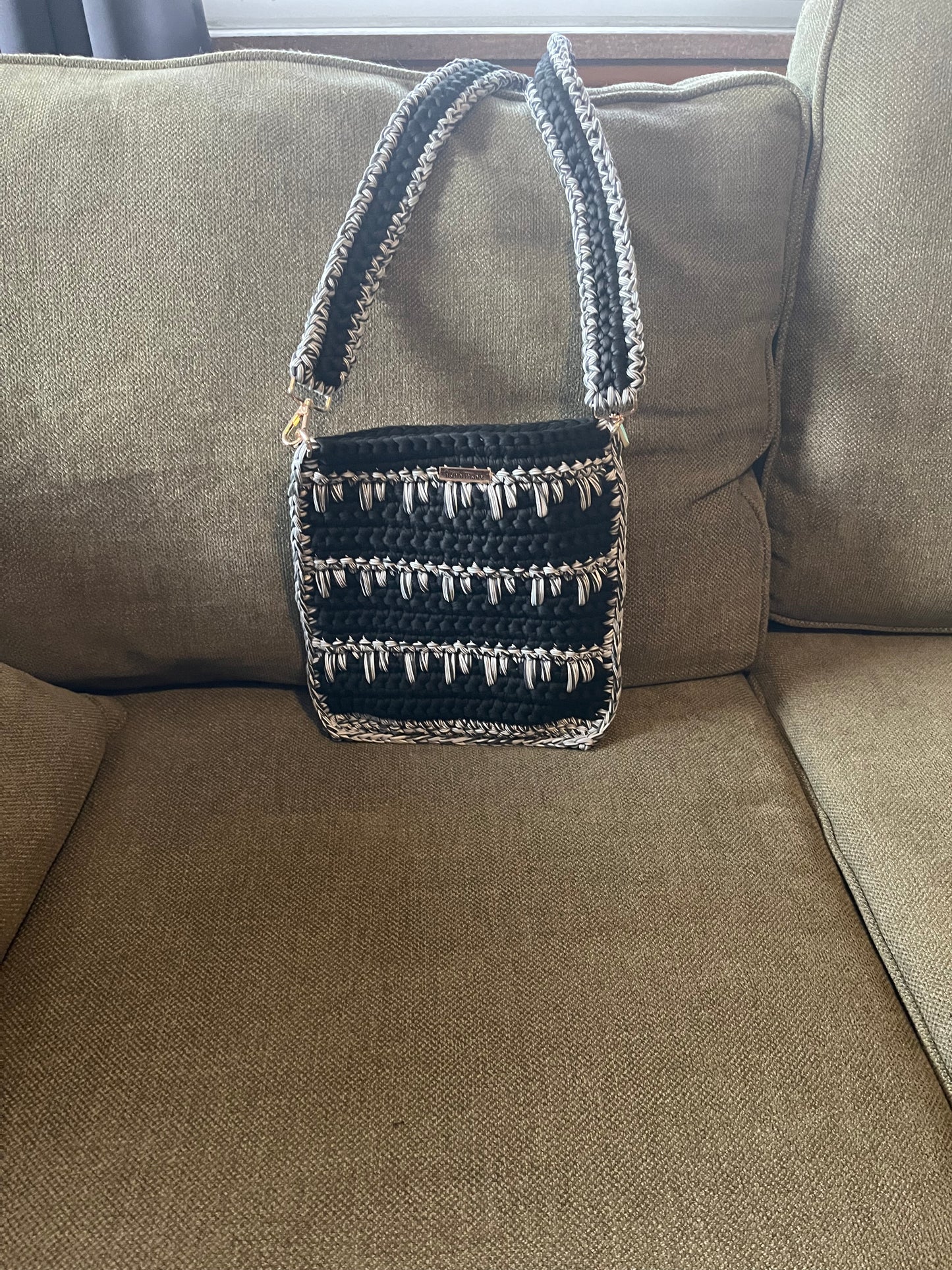 Crocheted crossbody